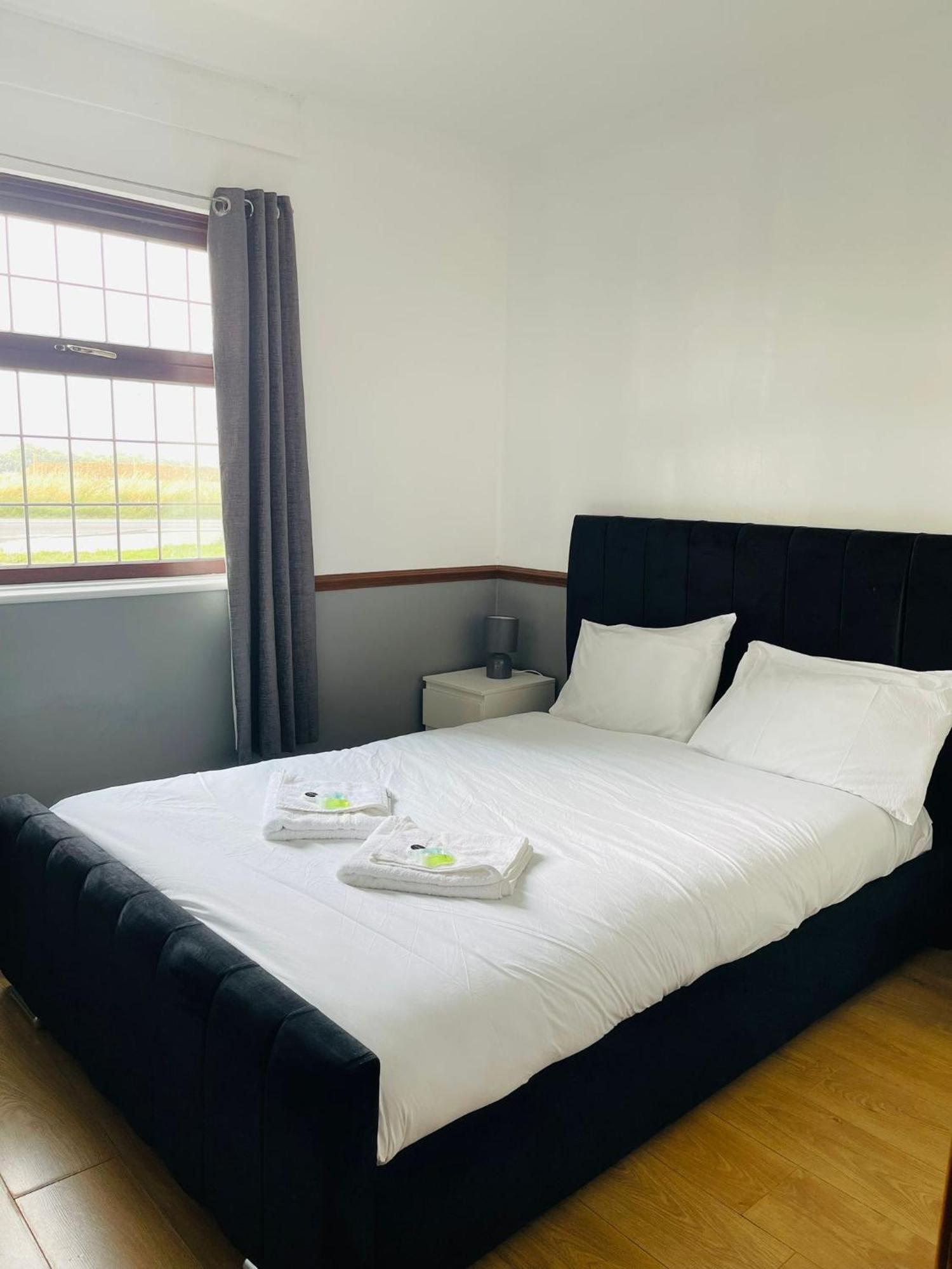 Oyo Stay Inn Express, Cambridge Papworth Everard Экстерьер фото