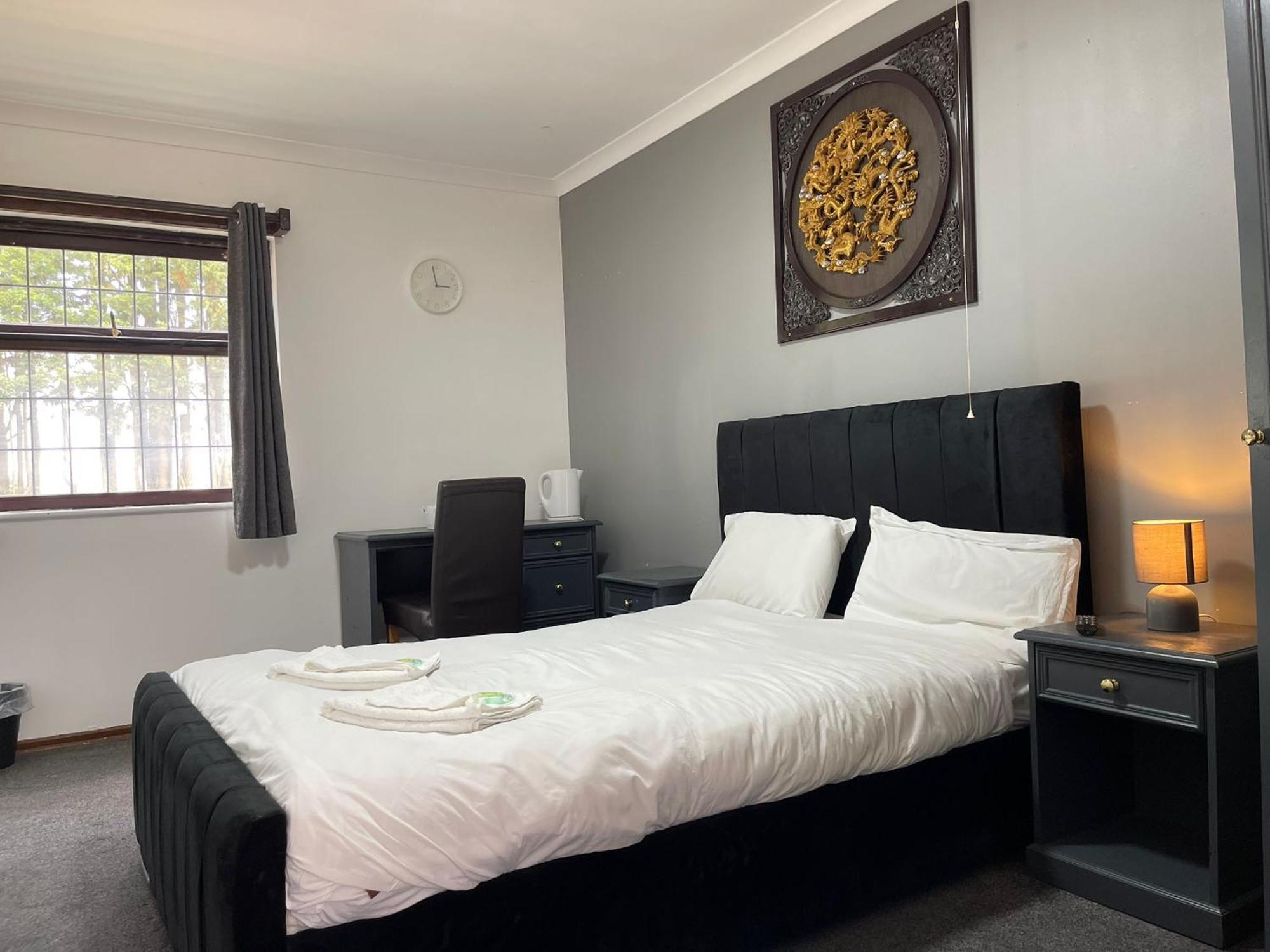 Oyo Stay Inn Express, Cambridge Papworth Everard Экстерьер фото