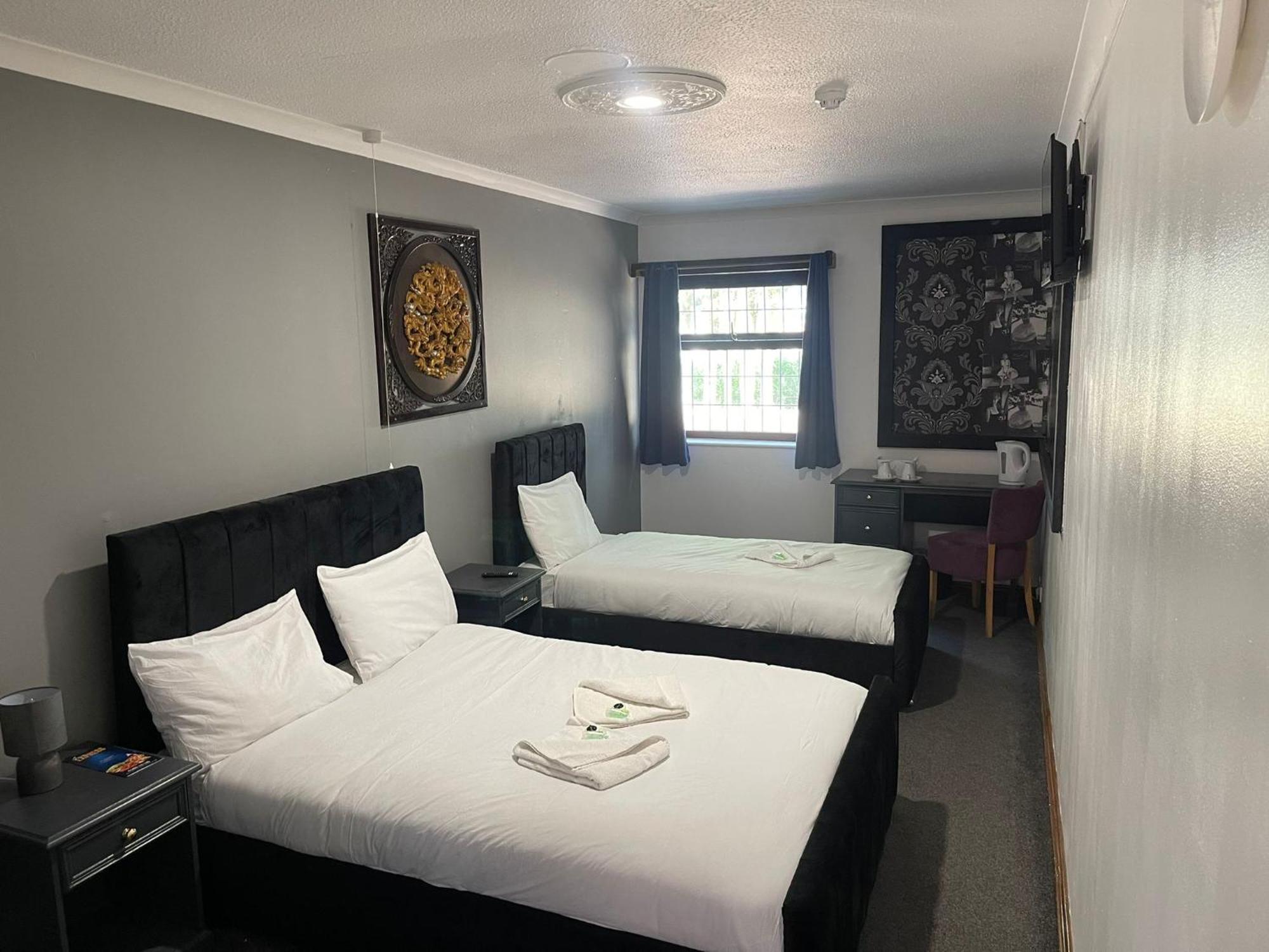 Oyo Stay Inn Express, Cambridge Papworth Everard Экстерьер фото