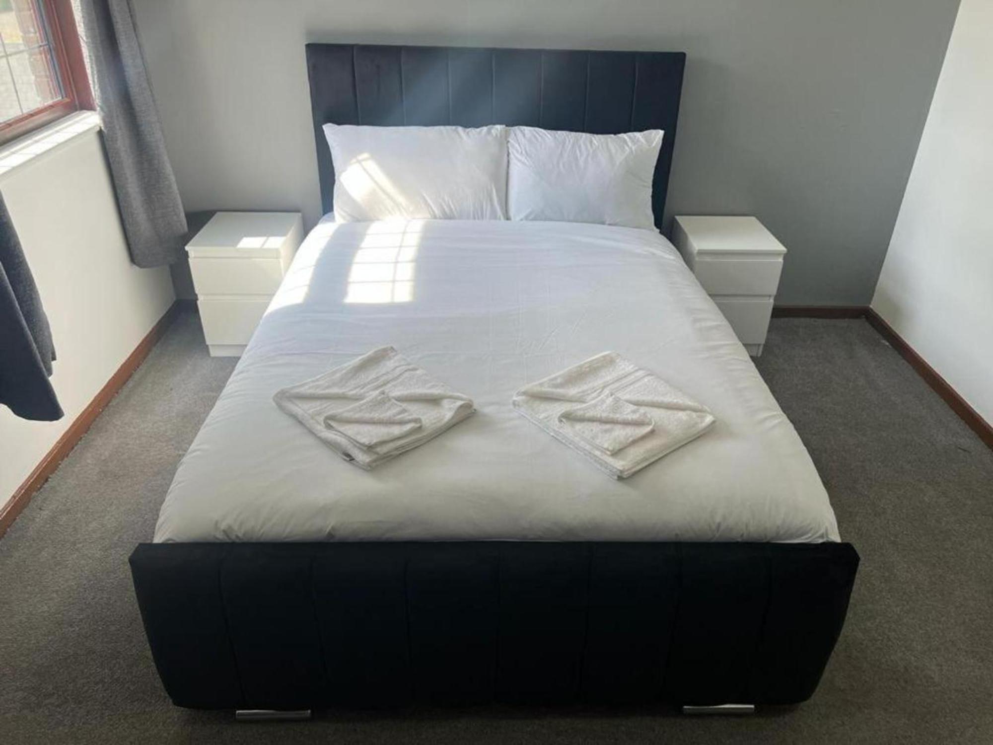 Oyo Stay Inn Express, Cambridge Papworth Everard Экстерьер фото